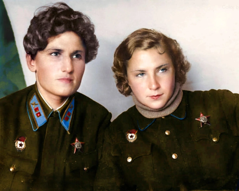 Екатерина Буданова и Лидия Литвяк