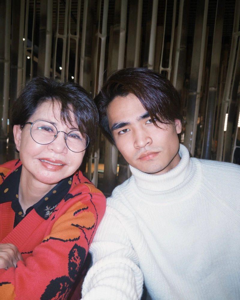 Роза Рымбаева и Мади Рымбаев Роза Рымбаева и Мади Рымбаев