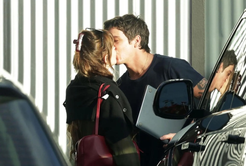 Дакота Джонсон закрутила роман с рэпером Role Model