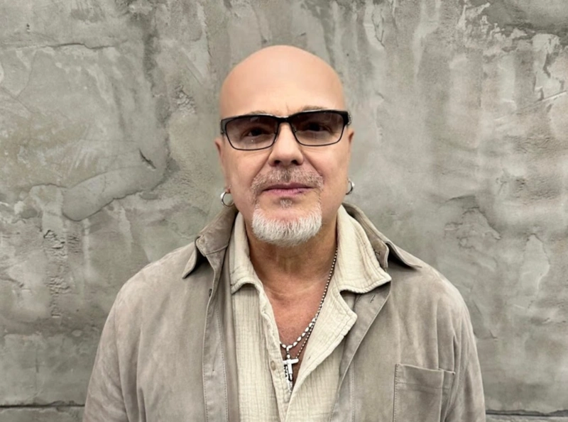 Владимир Пресняков поразил лысой головой Владимир Пресняков поразил лысой головой