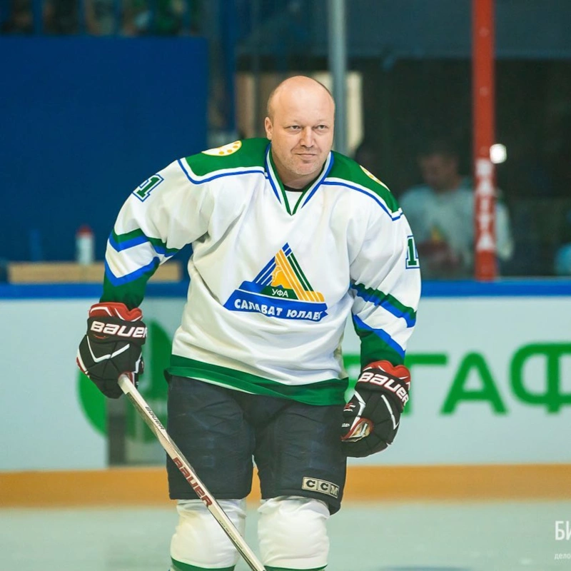 Николай Заварухин в ХК «Салават Юлаев» Николай Заварухин в ХК «Салават Юлаев»