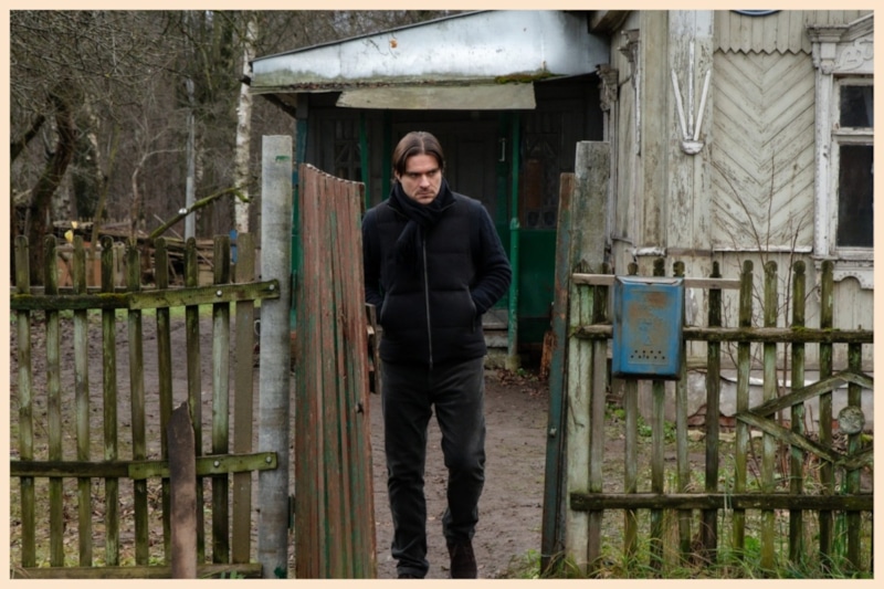 Кадр из сериала «Цветочное озеро»