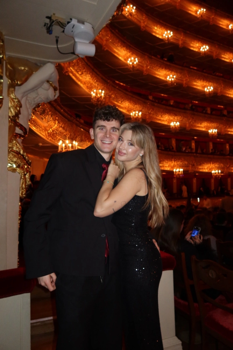 Артур Бабич и Аня Покров