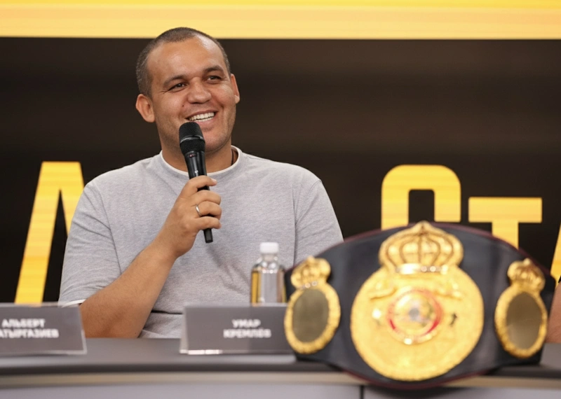 Президент международной ассоциации бокса Умар Кремлёв