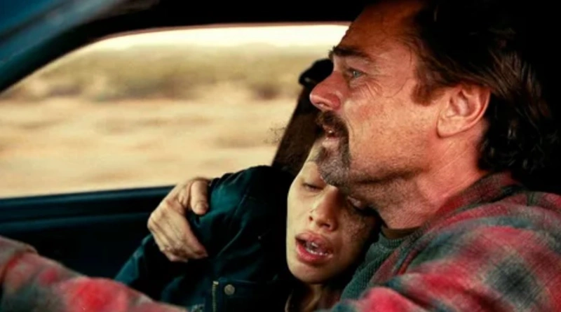 Чейз Инфинити и Леонардо ди Каприо в фильме «Битва за битвой»