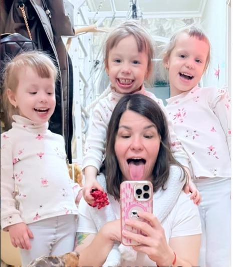 Надежда Гальченкова с детьми Надежда Гальченкова с детьми