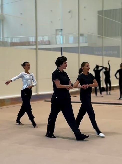 Дина Аверина с тренером