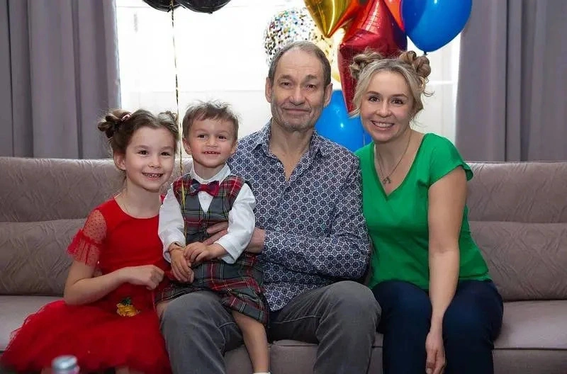 Леонид Богуславский с женой