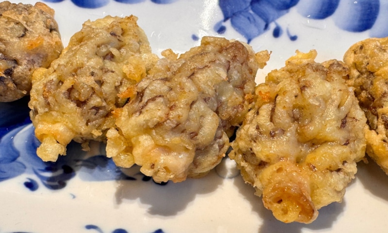 Сморчки в кляре с золотистой корочкой