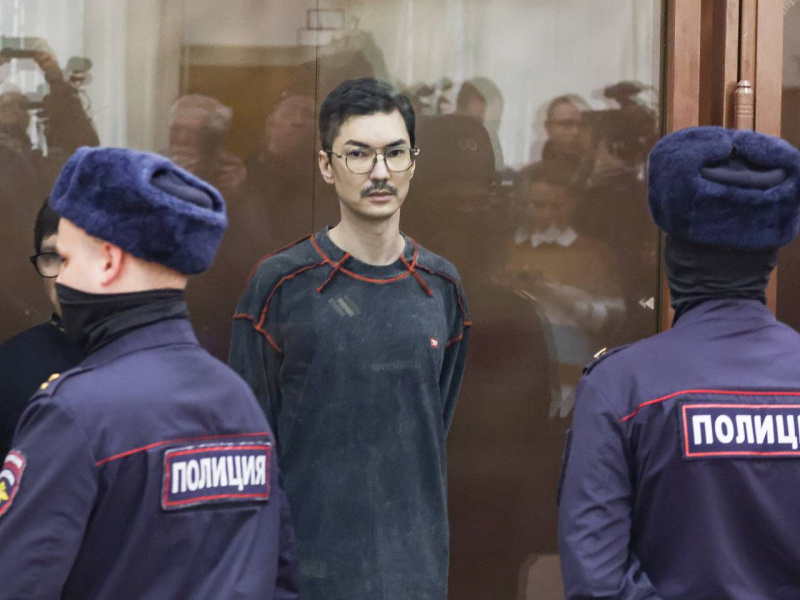 Ариан Романовский в суде