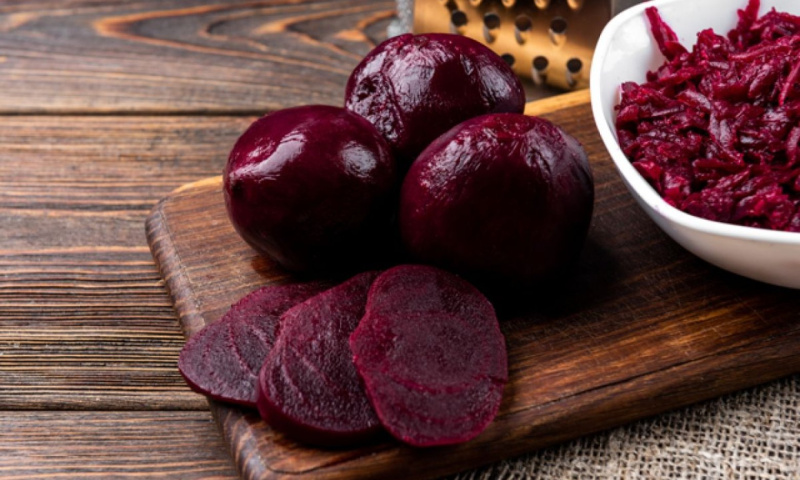 Уксус делает вкус борща резким и перебивает естественную сладость свеклы