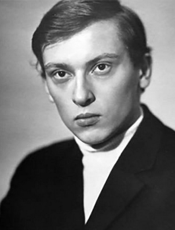 Александр Зараев в молодости