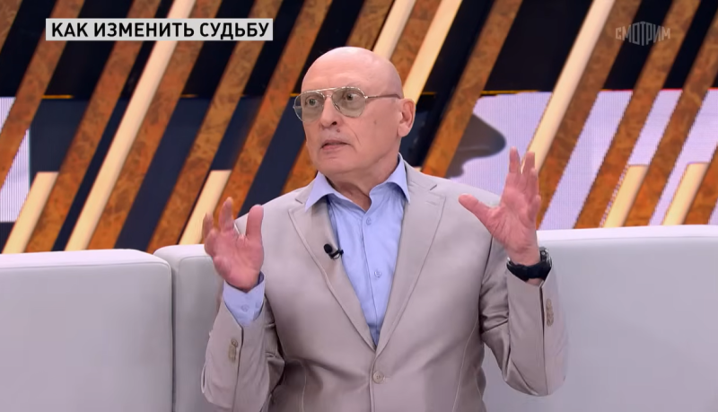 Александр Зараев в передаче «Прямой эфир»