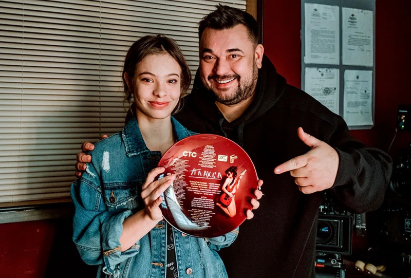 Сергей Жуков на съемках сериала «Плакса»