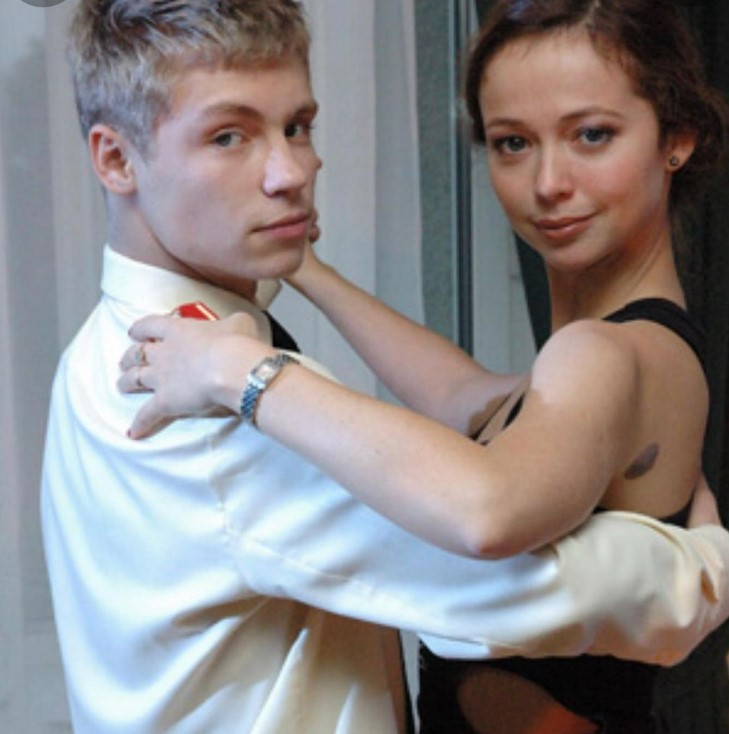 Елена Захарова в сериале «Кадетство»