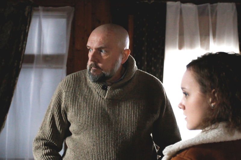 Кадр из сериала «Звезды и лисы»