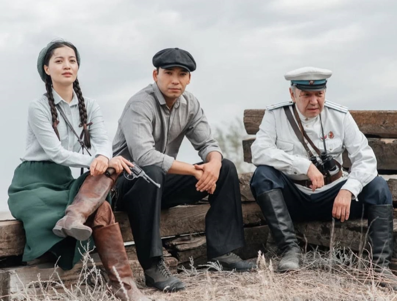 Алихан Карибаев в сериале «Аллигатор»
