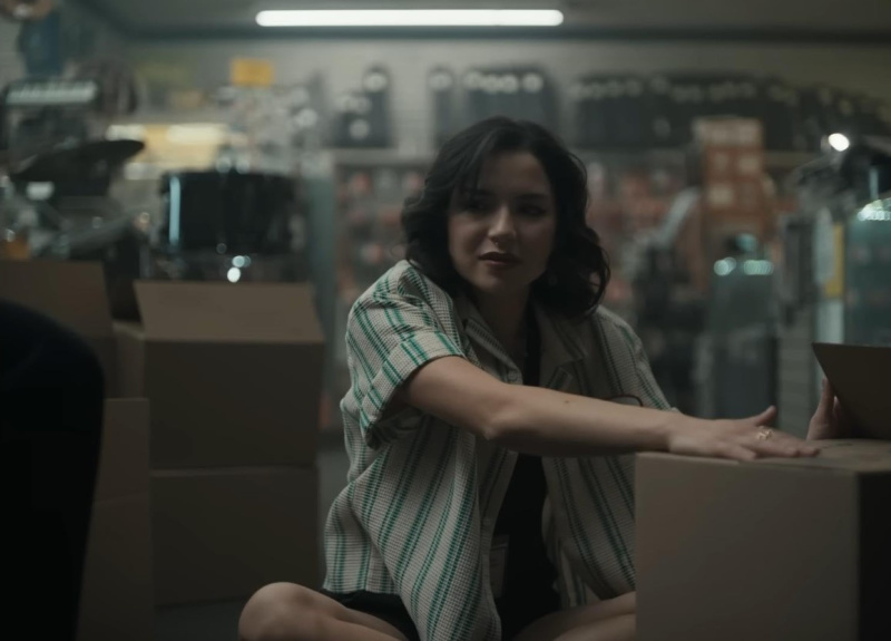 Меган Лоулесс в роли Сары Харпер в фильме «Обсессия»