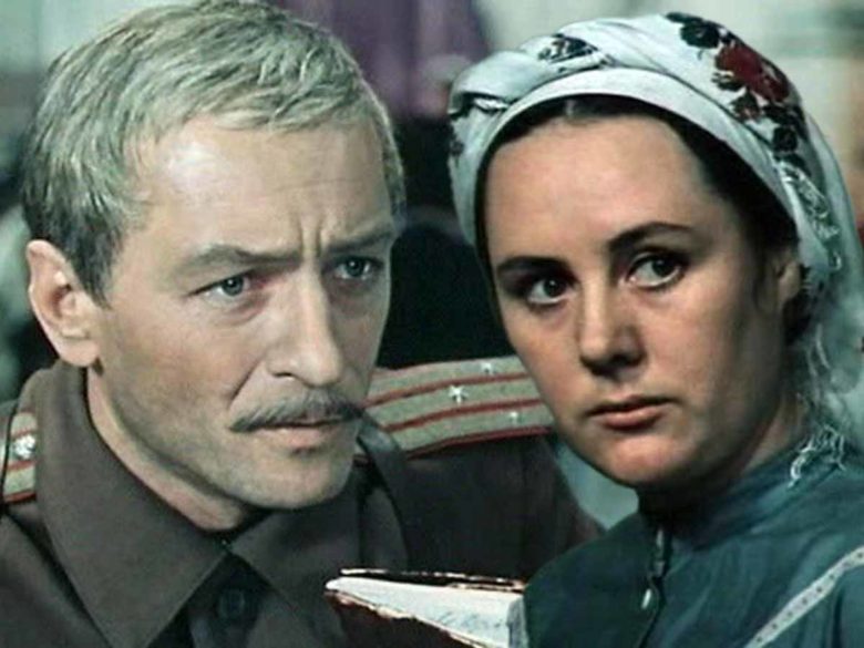 Валентина Колосова и Михаил Ножкин в молодости
