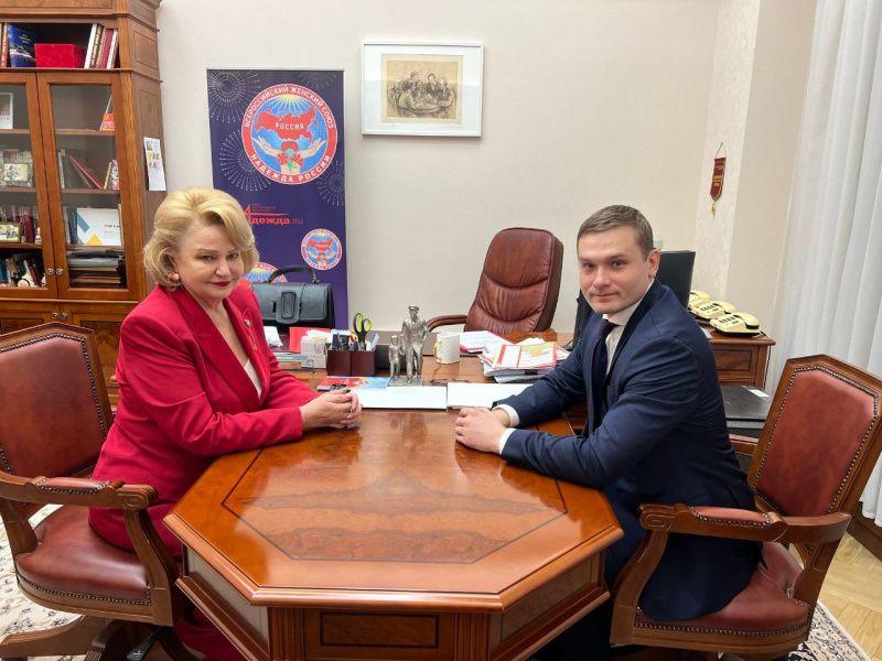 Нина Останина и Валентин Коновалов