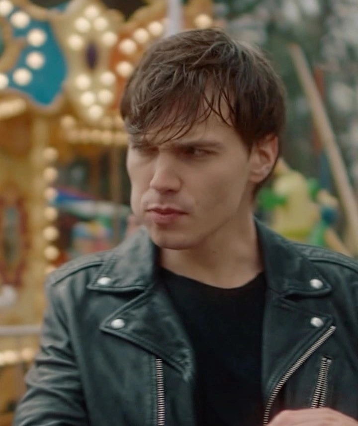 Иван Лаврухин в сериале «Черная весна» Иван Лаврухин в сериале «Черная весна»