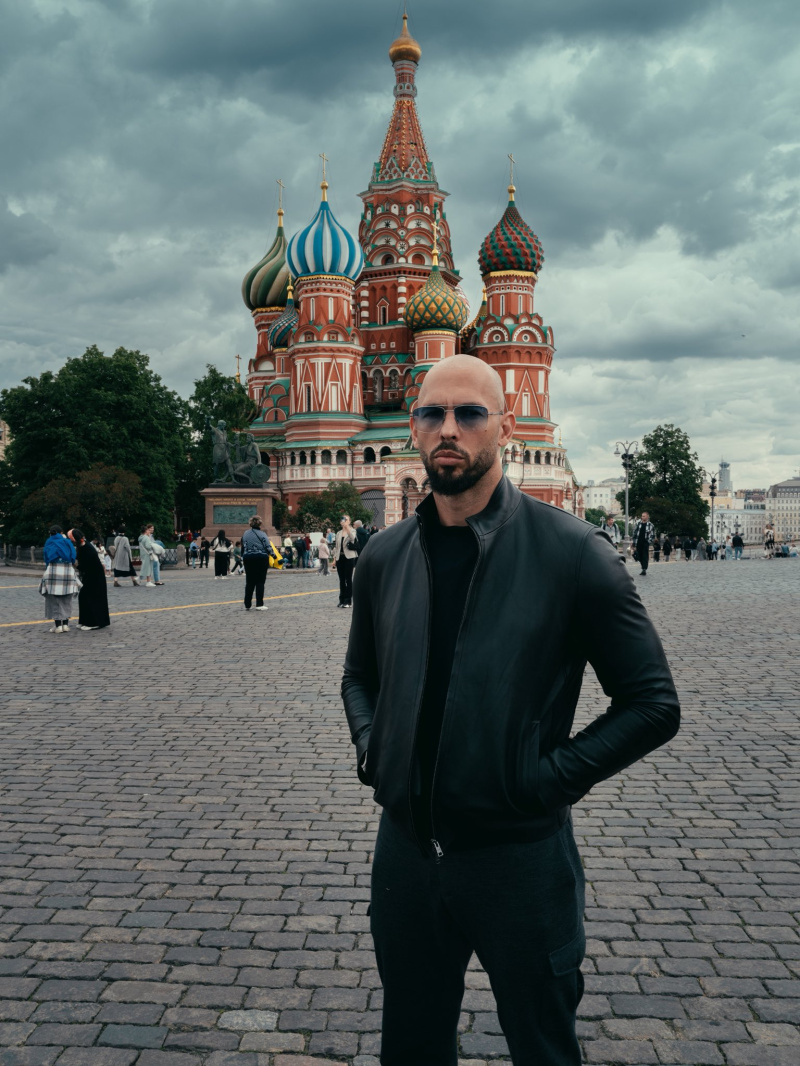 Эндрю Тейт в России