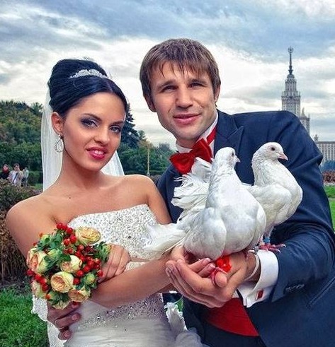Юлия Ефременкова и Тимур Ефременков