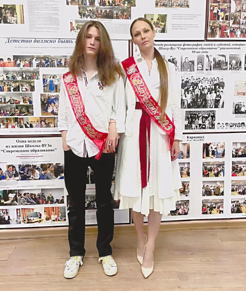 Юлия Толмацкая и сын Тони Толмацкий