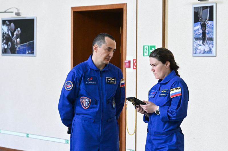 Петр Дубров и Анна Кикина