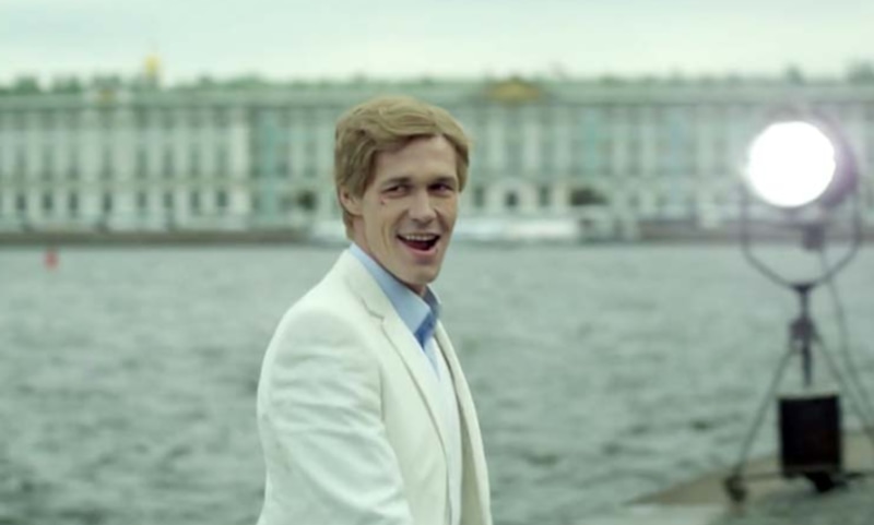 Артем Быстров в роли Виталия Каневского в сериале «Работа над ошибками»