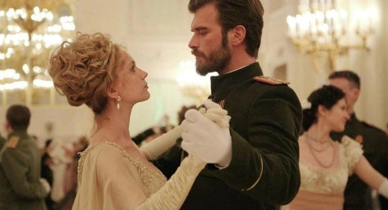 Кыванч Татлытуг в сериале «Курт Сеит и Александра»