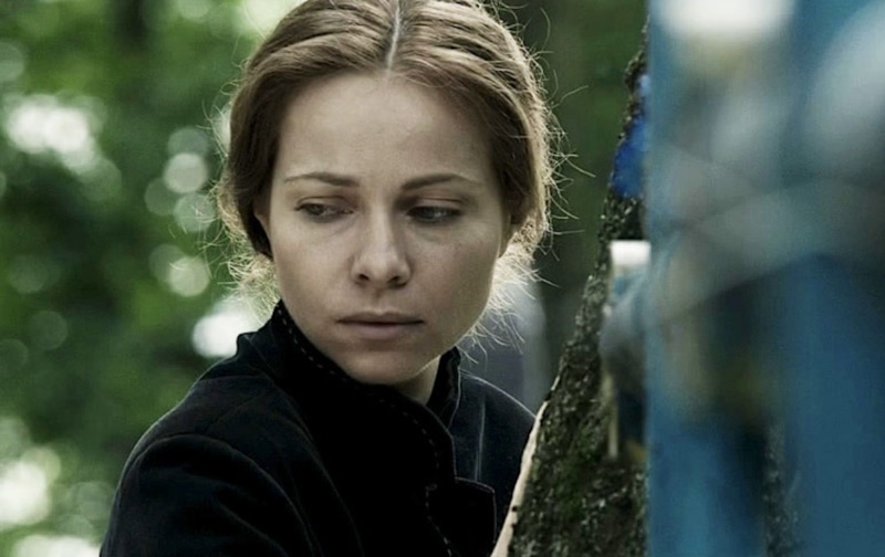 Кадр из сериала «Тонкий лед» 