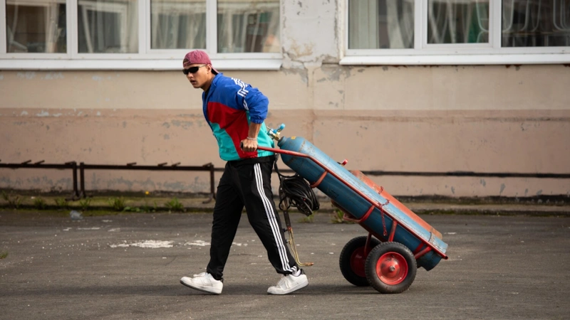 Антон Шокалюк в фильме «Нам кранты» Антон Шокалюк в фильме «Нам кранты»