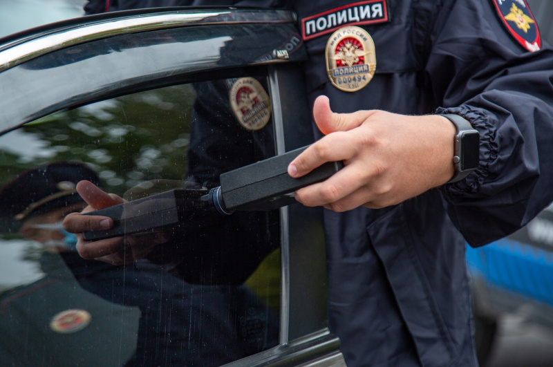 Летняя тонировка грозит штрафом при плохом светопропускании