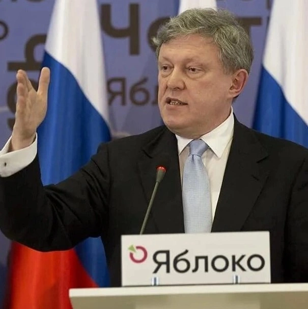 Григорий Явлинский — основатель партии «Яблоко»