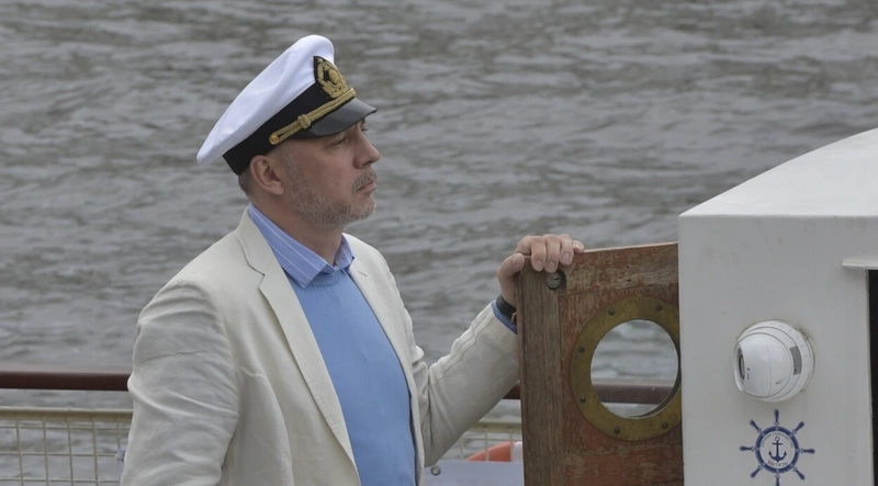 Актер сериала «Петербургский роман» Сергей Чонишвили