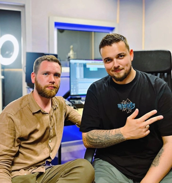 Дуэт ANik & Ignat Izotov: Никита Андреянов и Игнат Изотов Дуэт ANik & Ignat Izotov: Никита Андреянов и Игнат Изотов