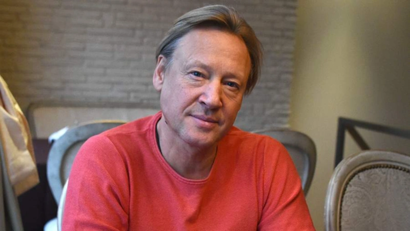 Дмитрий Харатьян бросил пить Дмитрий Харатьян бросил пить