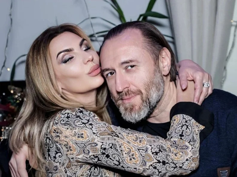 Алена Иванцова с бывшим мужем Виталием