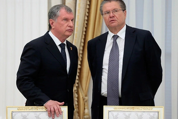 Алексей Улюкаев с Игорем Сечиным