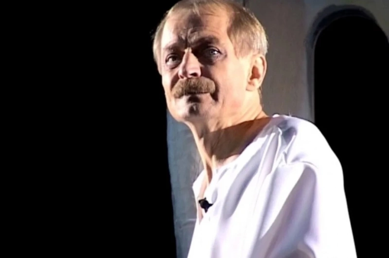 Актер Тверского театра кукол Аркадий Куликов Актер Тверского театра кукол Аркадий Куликов