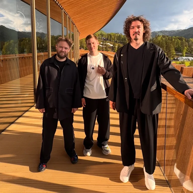 Гарри Краулис в группе Jukebox Trio