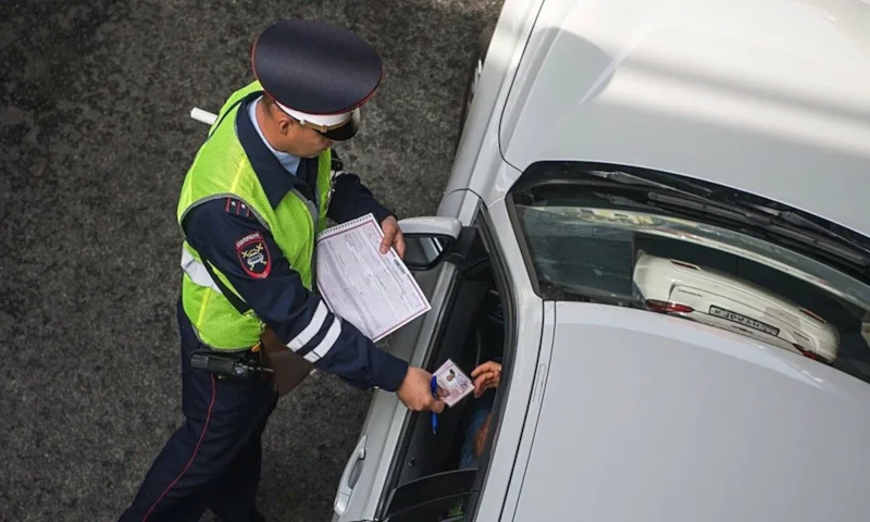 Несогласие с постановлением ГИБДД отмечают в специальной строке бланка