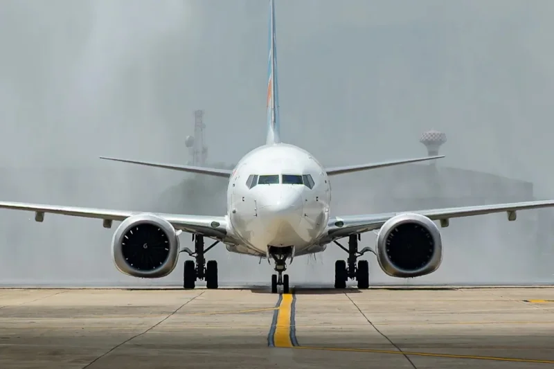 Российский и украинский пилоты подрались на борту самолета FlyDubai