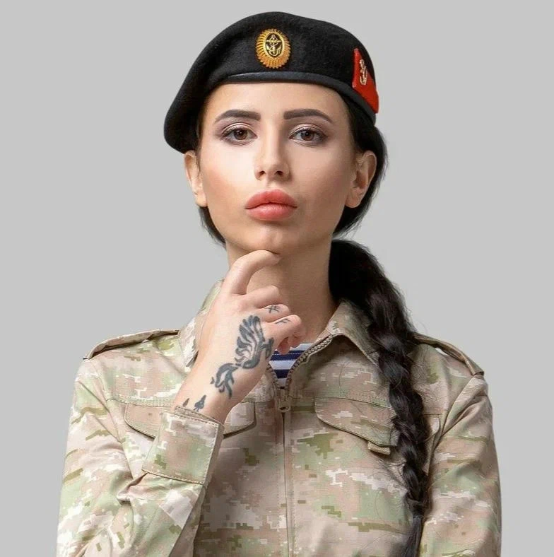 Клавдия Безверхова в шоу «Солдатки»