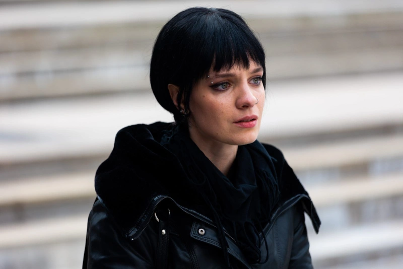 Анна Завтур в сериале «Лихие»