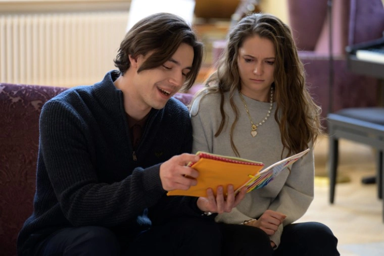 Виталий Дружинин в сериале «Красные линии»