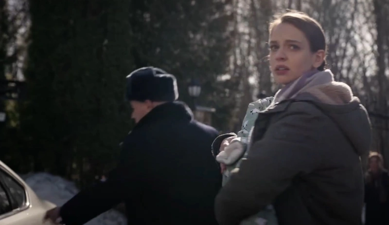 Агата Мельникова в сериале «Красные линии»