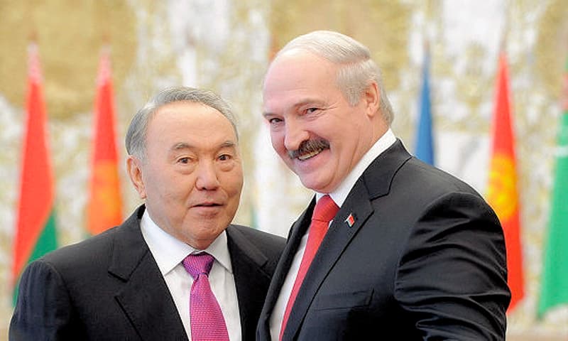 Нурсултан Назарбаев и Александр Лукашенко