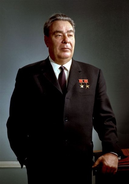 Актер брежнев